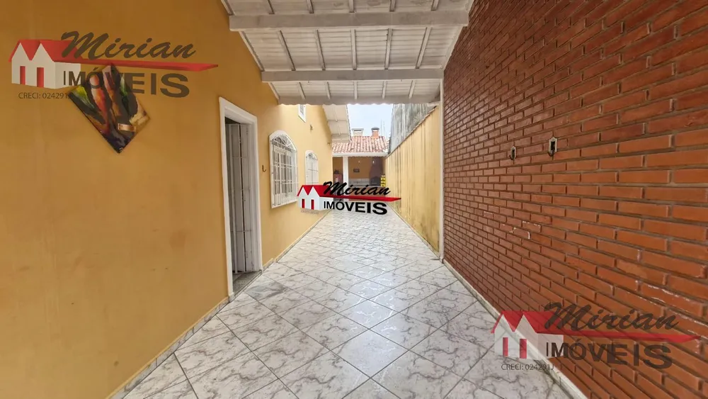 Casa, 3 quartos, 250 m² - Foto 9