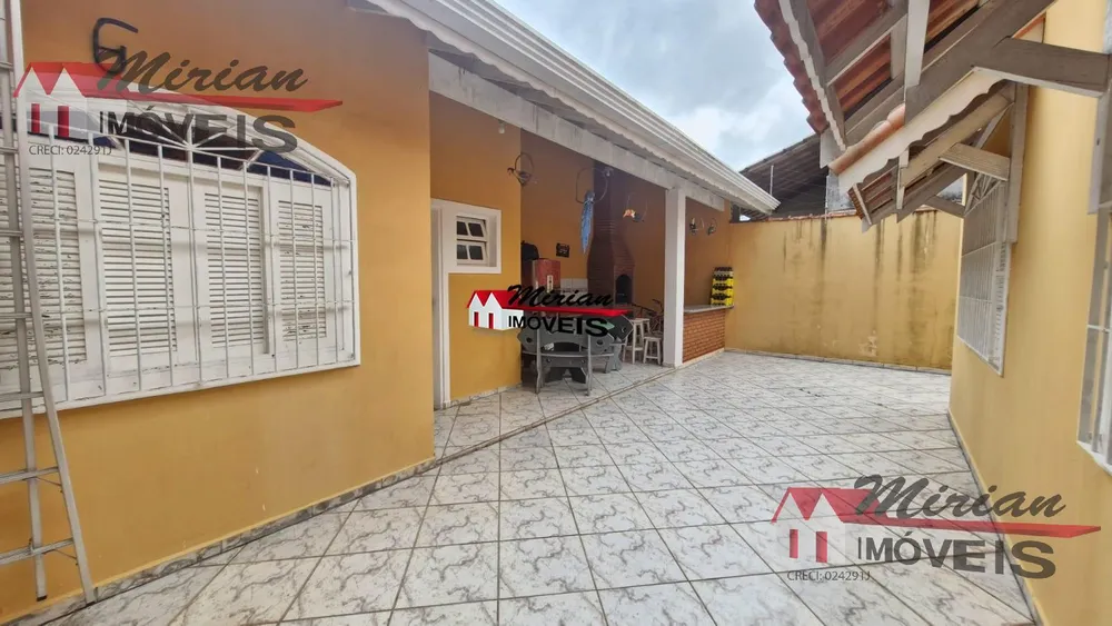 Casa, 3 quartos, 250 m² - Foto 3