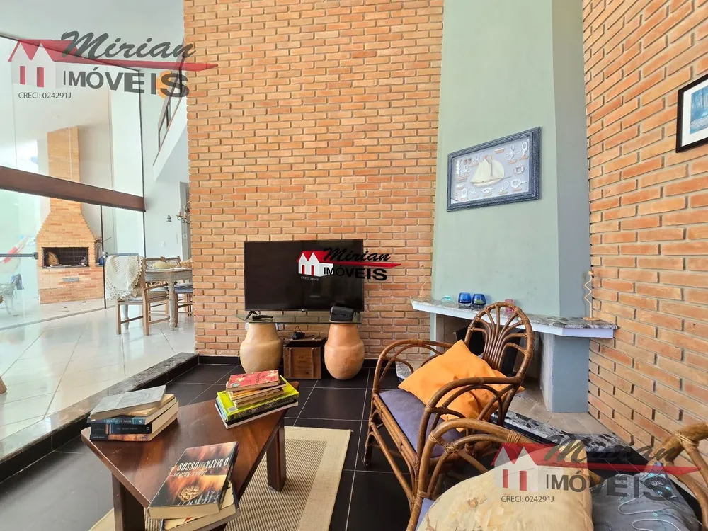 Sobrado, 4 quartos, 500 m² - Foto 1