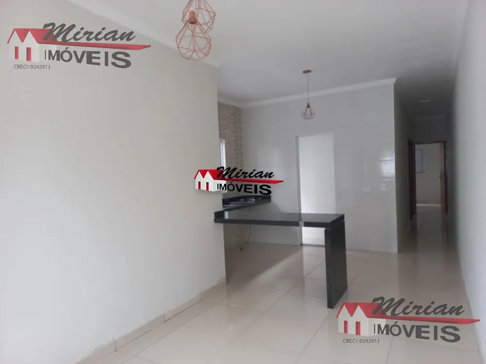 Casa, 2 quartos, 125 m² - Foto 1