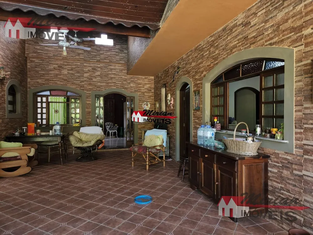 Sobrado, 3 quartos, 330 m² - Foto 1