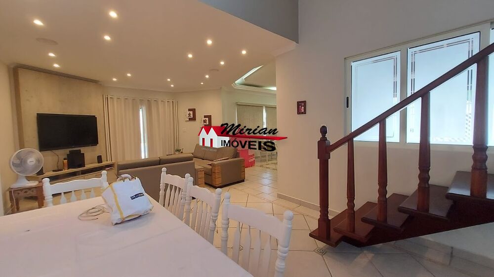 Sobrado à venda com 4 quartos, 528m² - Foto 16