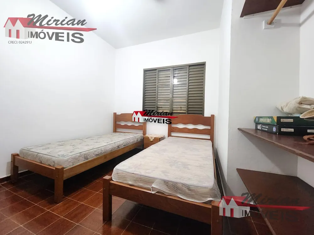 Casa, 3 quartos, 265 m² - Foto 2