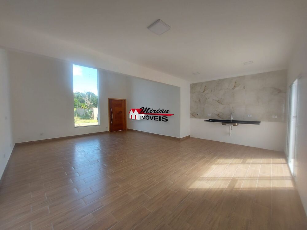 Casa de Condomínio à venda com 3 quartos, 217m² - Foto 4