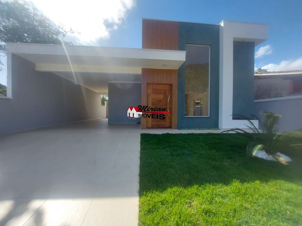 Casa de Condomínio à venda com 3 quartos, 217m² - Foto 2