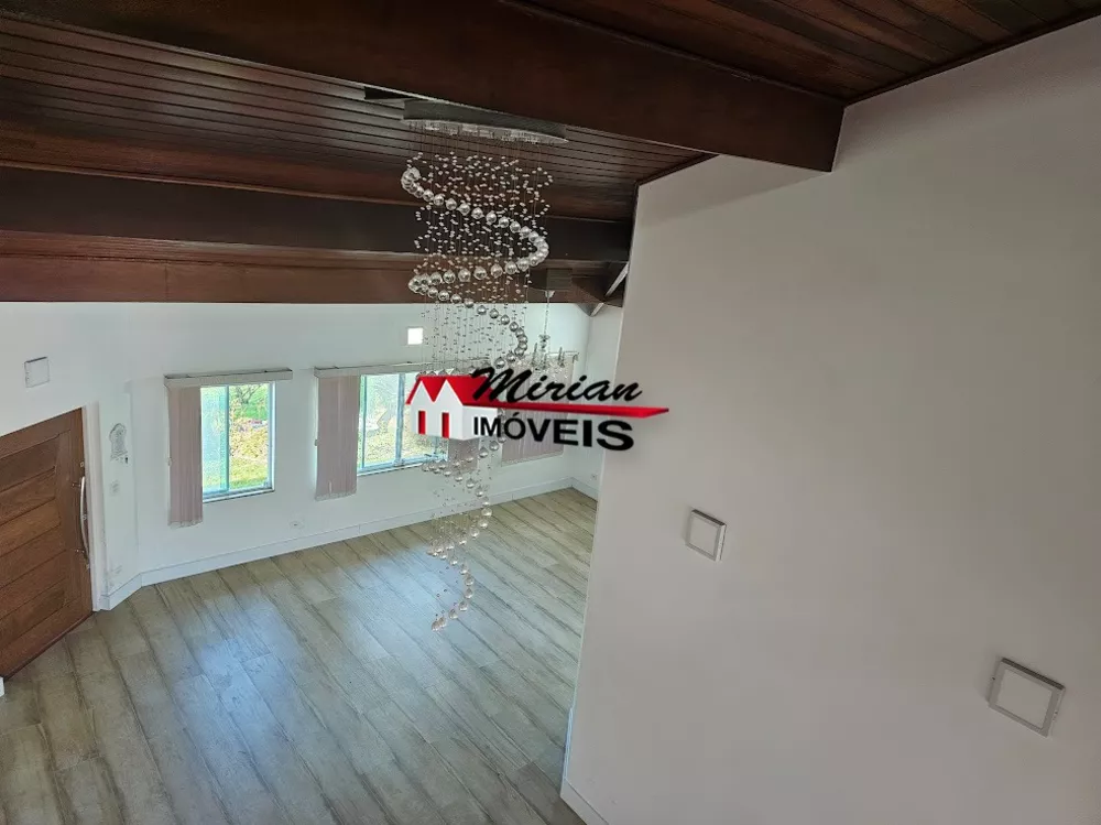 Casa de Condomínio à venda com 4 quartos, 1070m² - Foto 15