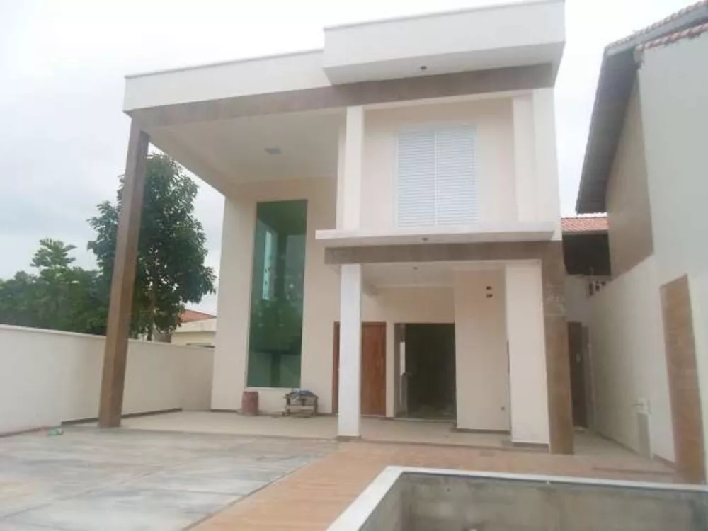 Sobrado à venda com 3 quartos, 165m² - Foto 1