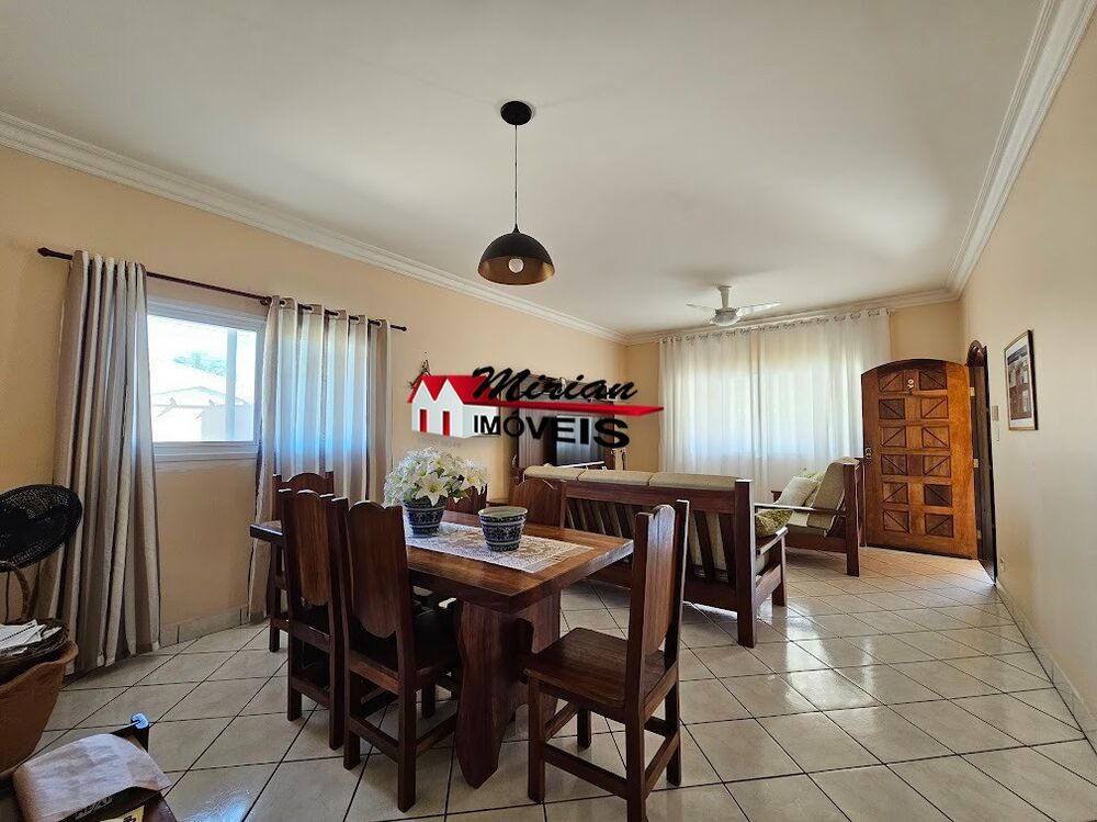 Casa à venda com 3 quartos, 160m² - Foto 7