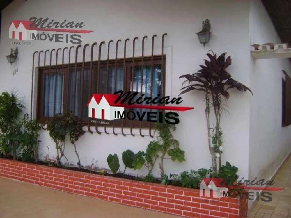 Casa, 2 quartos, 275 m² - Foto 12