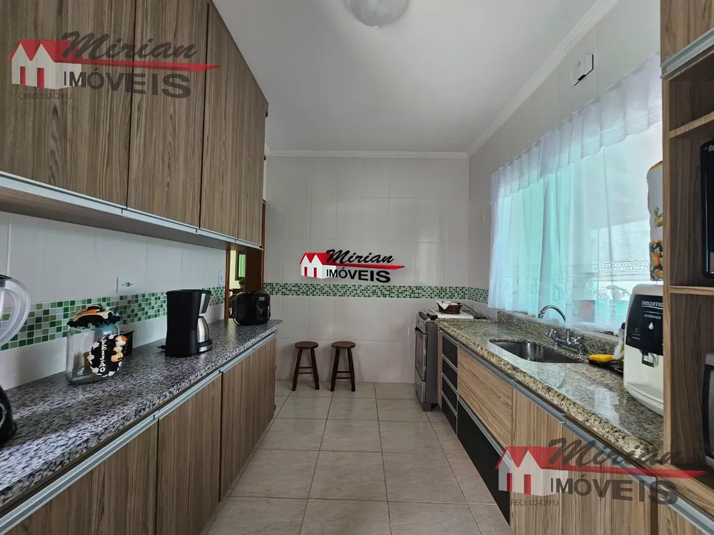 Casa, 3 quartos, 350 m² - Foto 3