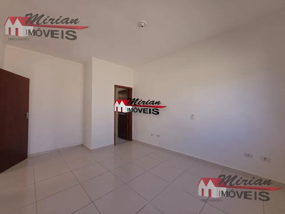 Casa, 3 quartos, 253 m² - Foto 1