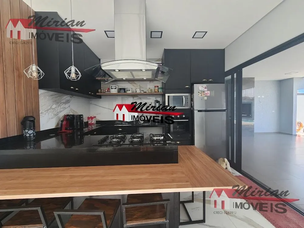 Casa, 3 quartos, 250 m² - Foto 6