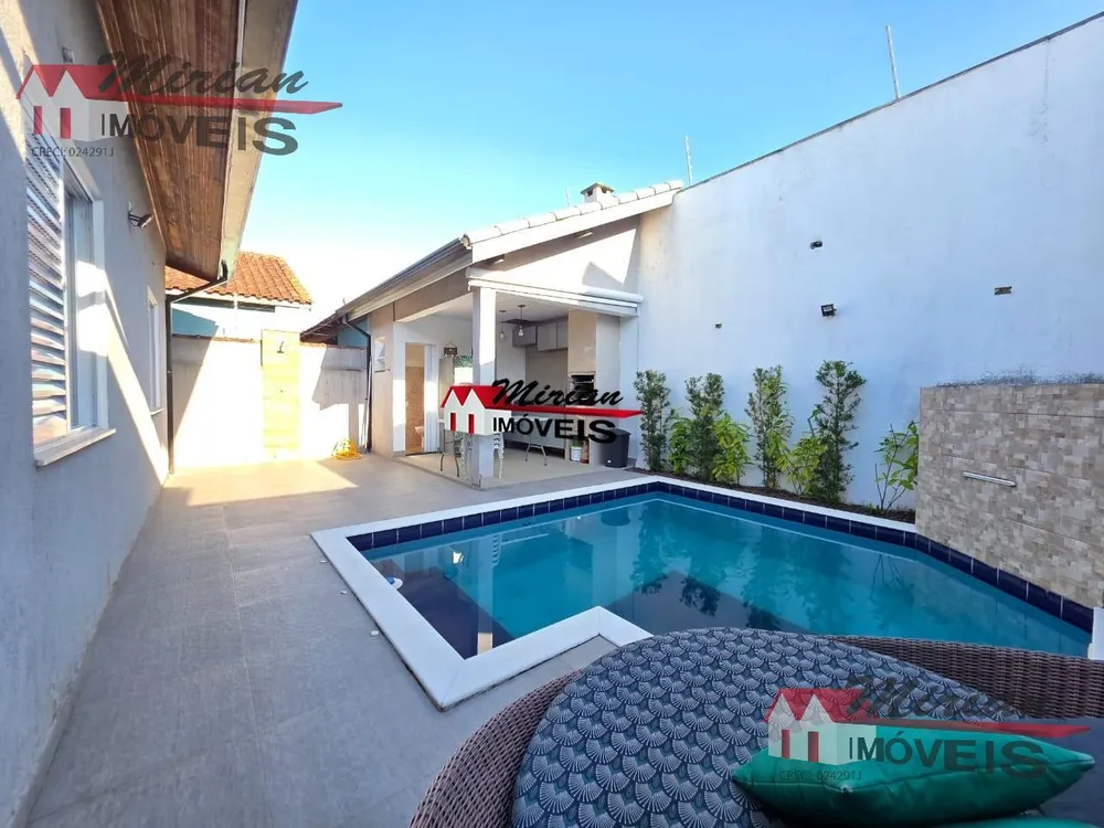Casa, 3 quartos, 250 m² - Foto 1