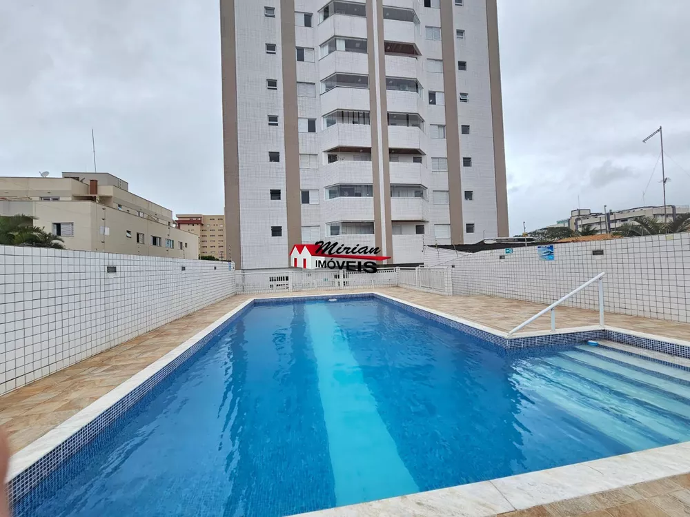 Apartamento à venda com 3 quartos, 130m² - Foto 1