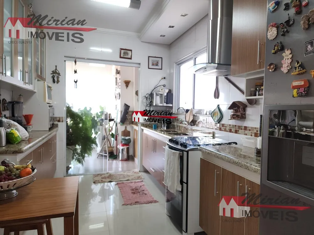 Apartamento, 3 quartos, 145 m² - Foto 12