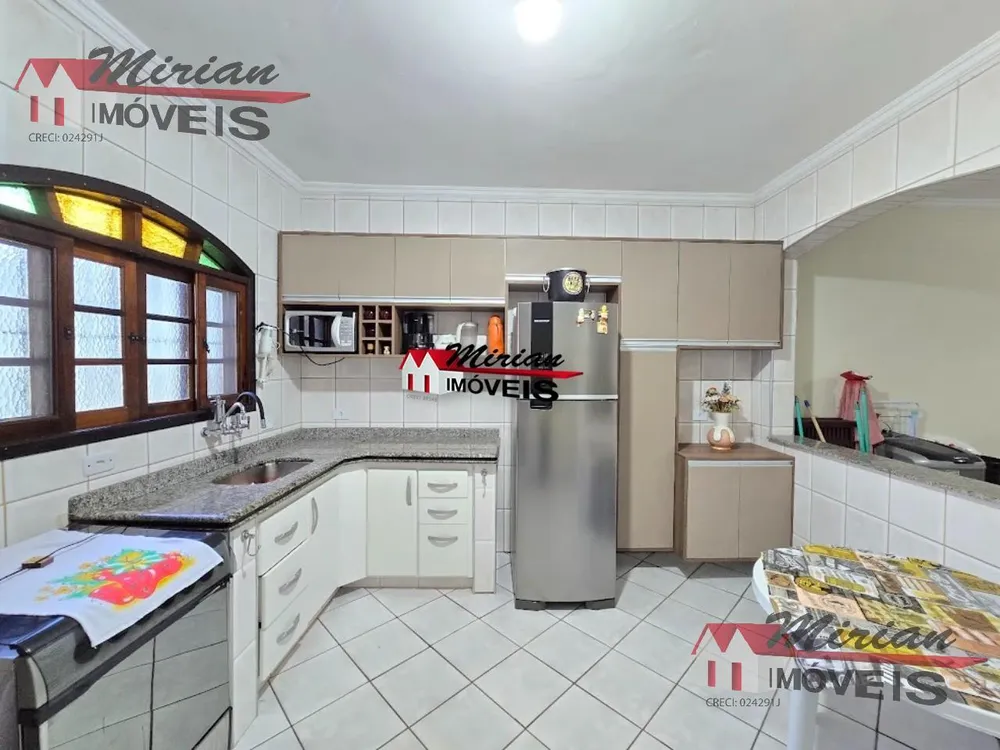 Casa, 3 quartos, 560 m² - Foto 2