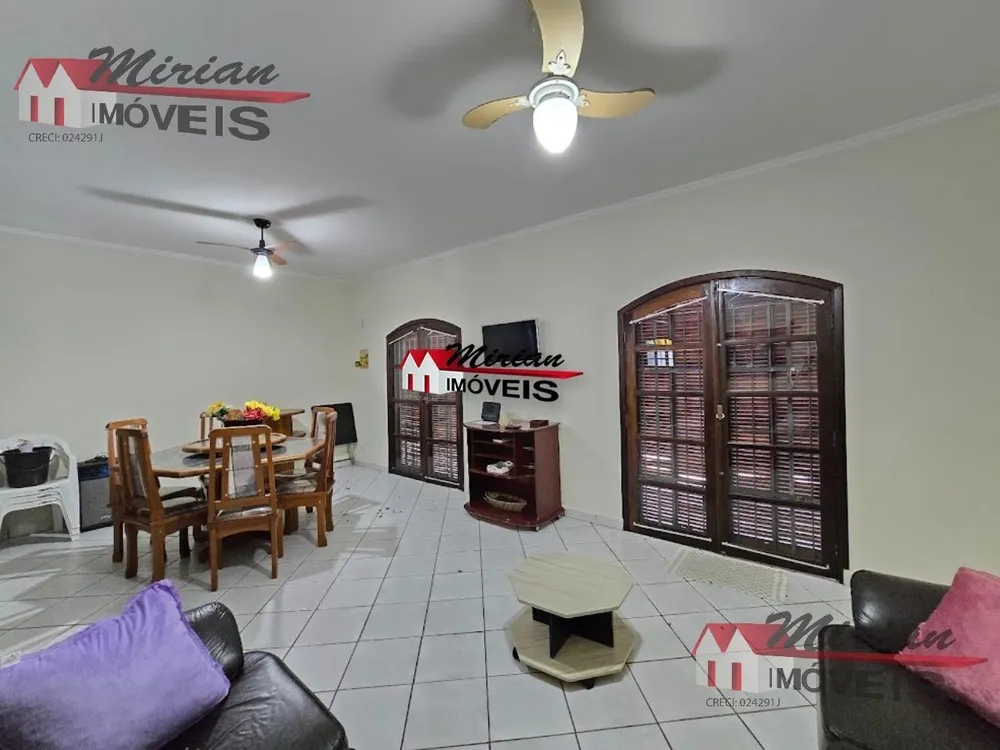 Casa, 3 quartos, 560 m² - Foto 3