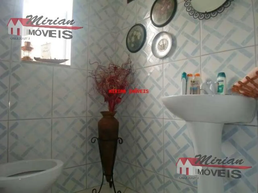 Casa, 4 quartos, 250 m² - Foto 2