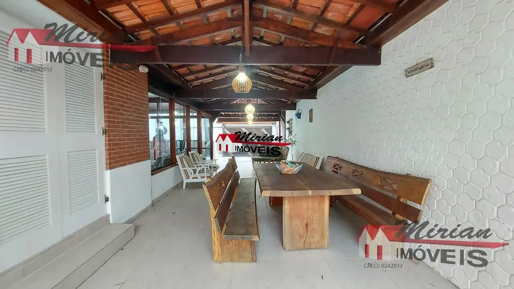 Casa, 4 quartos, 250 m² - Foto 4
