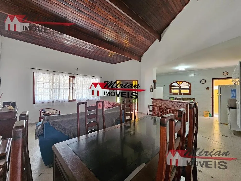 Casa, 3 quartos, 270 m² - Foto 11