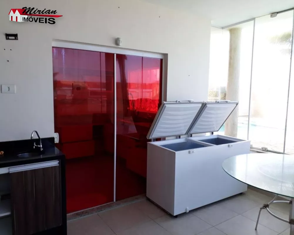 Sobrado à venda com 5 quartos, 236m² - Foto 2