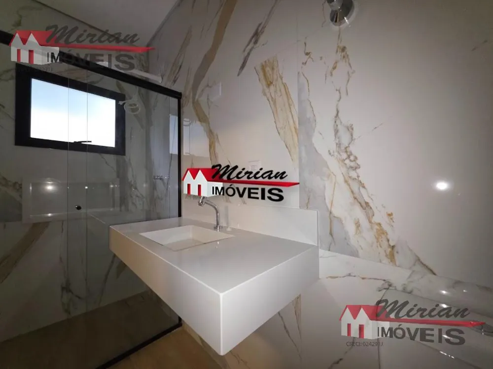 Casa, 3 quartos, 250 m² - Foto 1