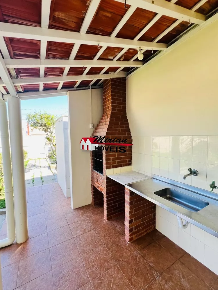 Casa à venda com 2 quartos, 95m² - Foto 11