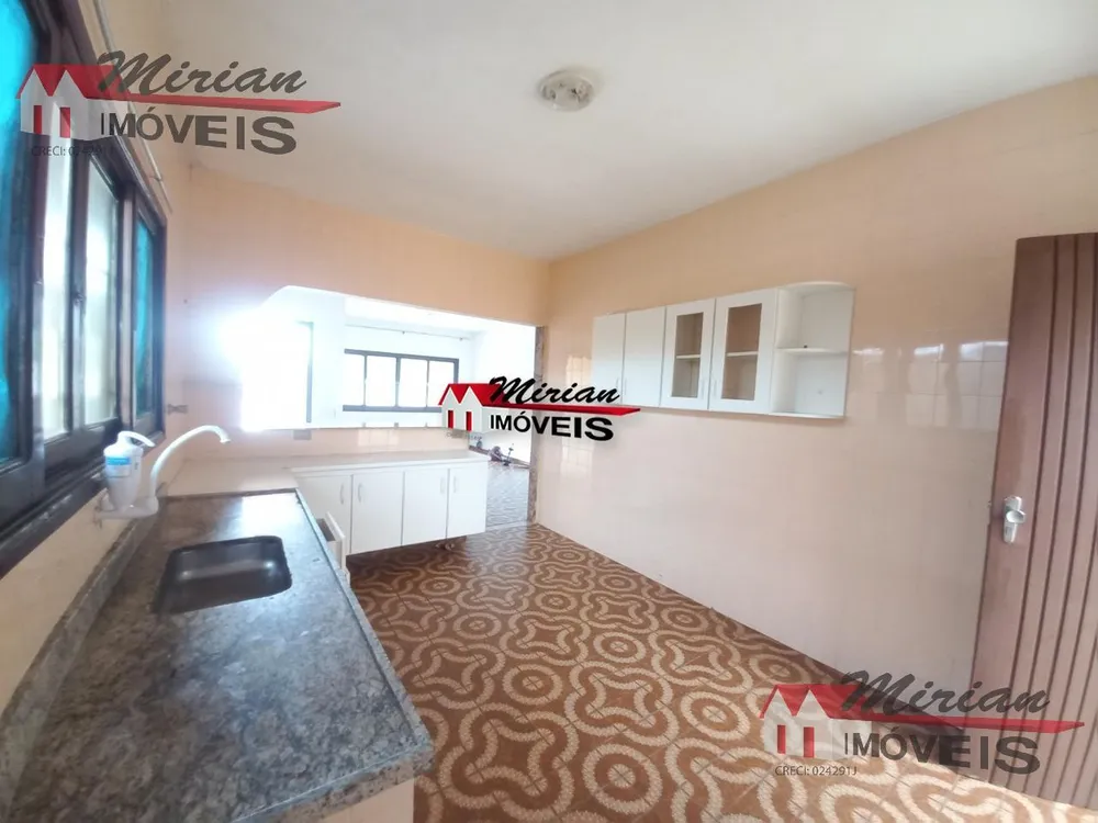 Casa, 2 quartos, 250 m² - Foto 1