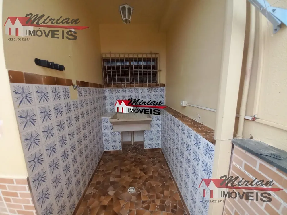 Casa, 2 quartos, 250 m² - Foto 14