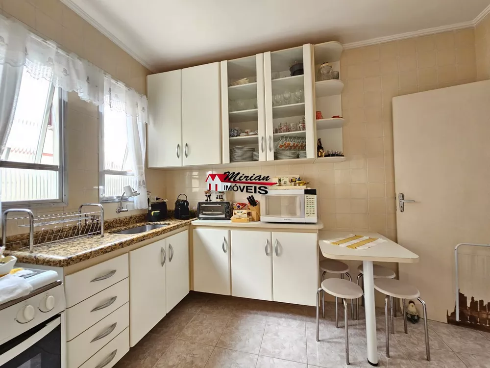 Apartamento à venda com 2 quartos, 65m² - Foto 8