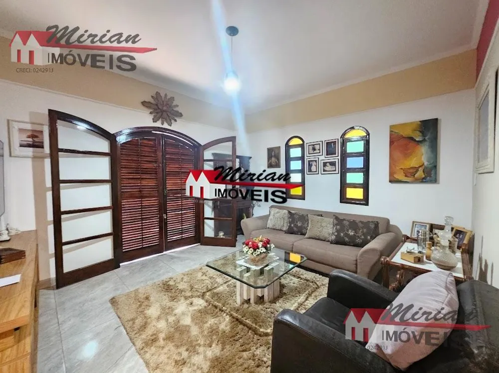 Casa, 3 quartos, 275 m² - Foto 13