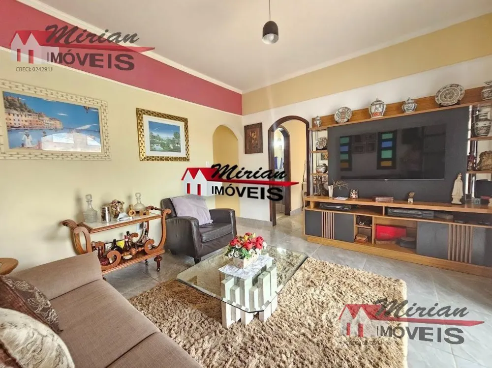 Casa, 3 quartos, 275 m² - Foto 4