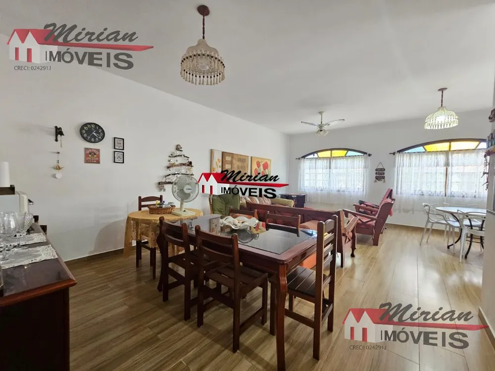 Casa, 3 quartos, 250 m² - Foto 7