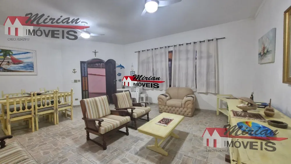 Casa, 3 quartos, 250 m² - Foto 1