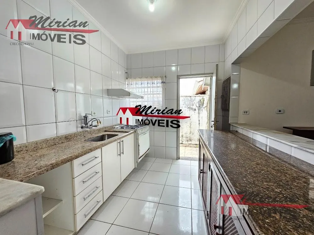 Casa, 3 quartos, 270 m² - Foto 9