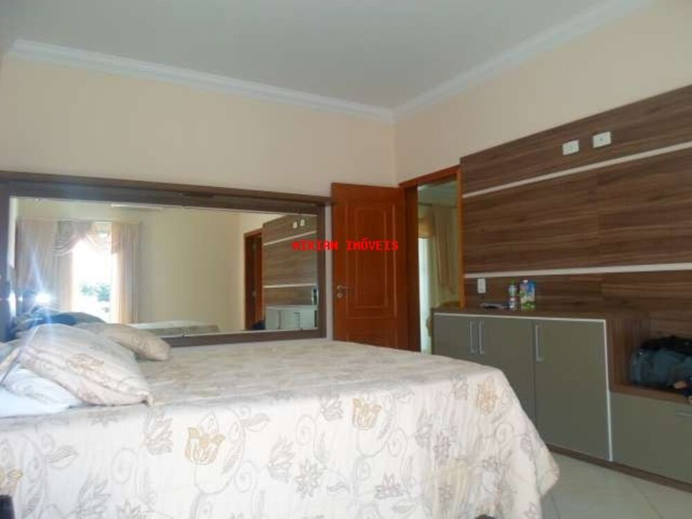Casa de Condomínio à venda com 5 quartos, 600m² - Foto 11