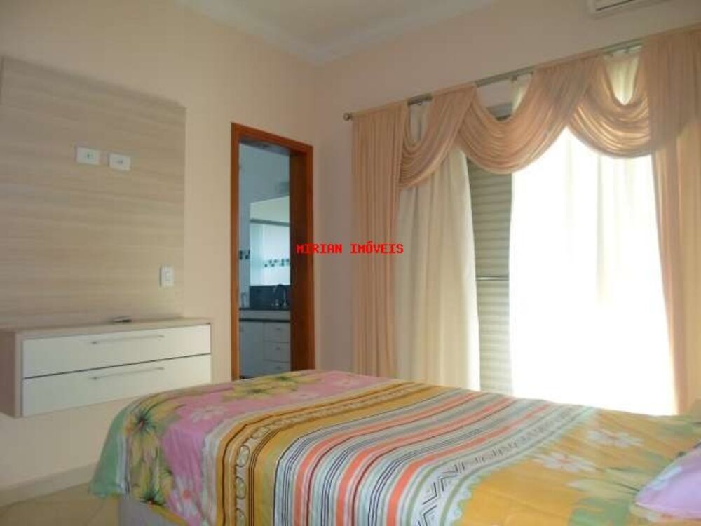 Casa de Condomínio à venda com 5 quartos, 600m² - Foto 7