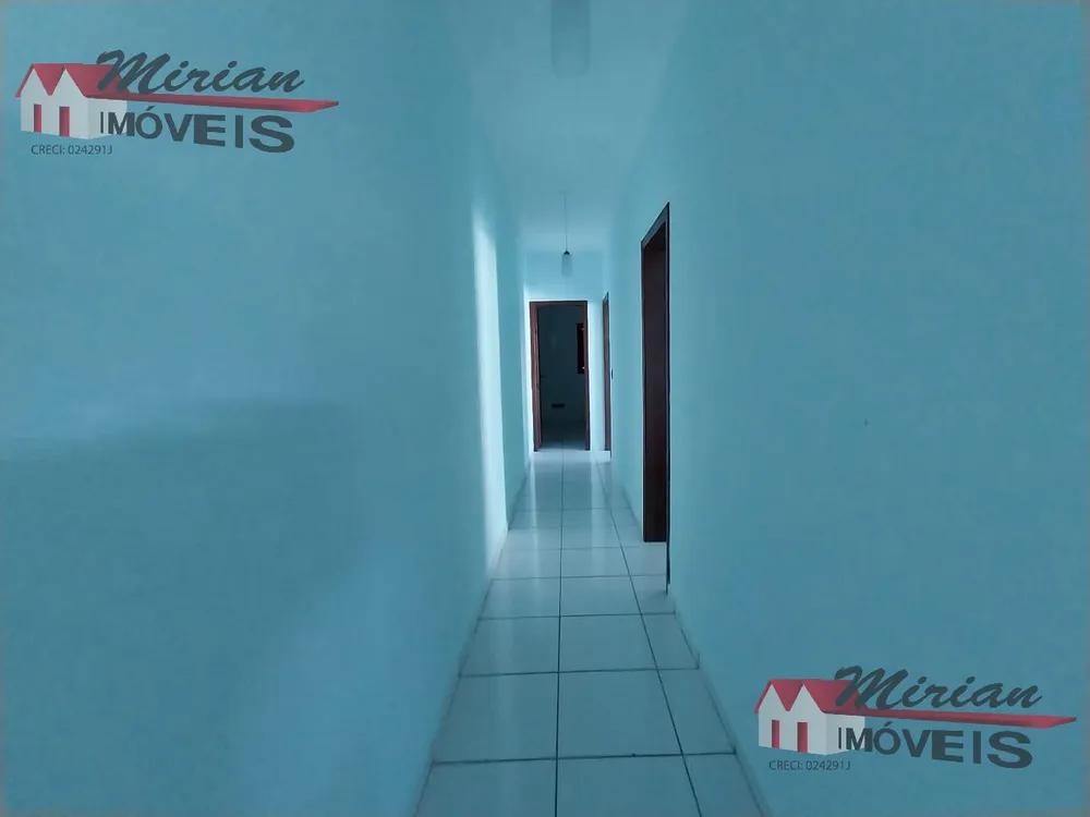 Casa, 3 quartos, 291 m² - Foto 1