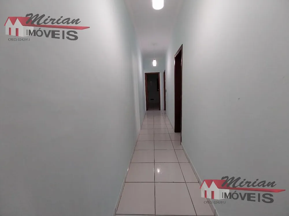 Casa, 3 quartos, 291 m² - Foto 3