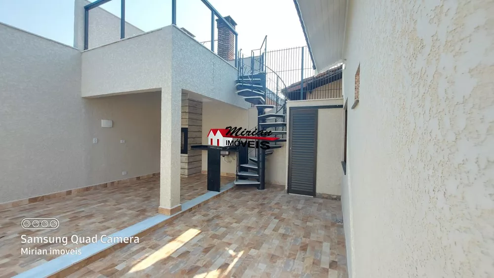 Casa à venda com 3 quartos, 140m² - Foto 4