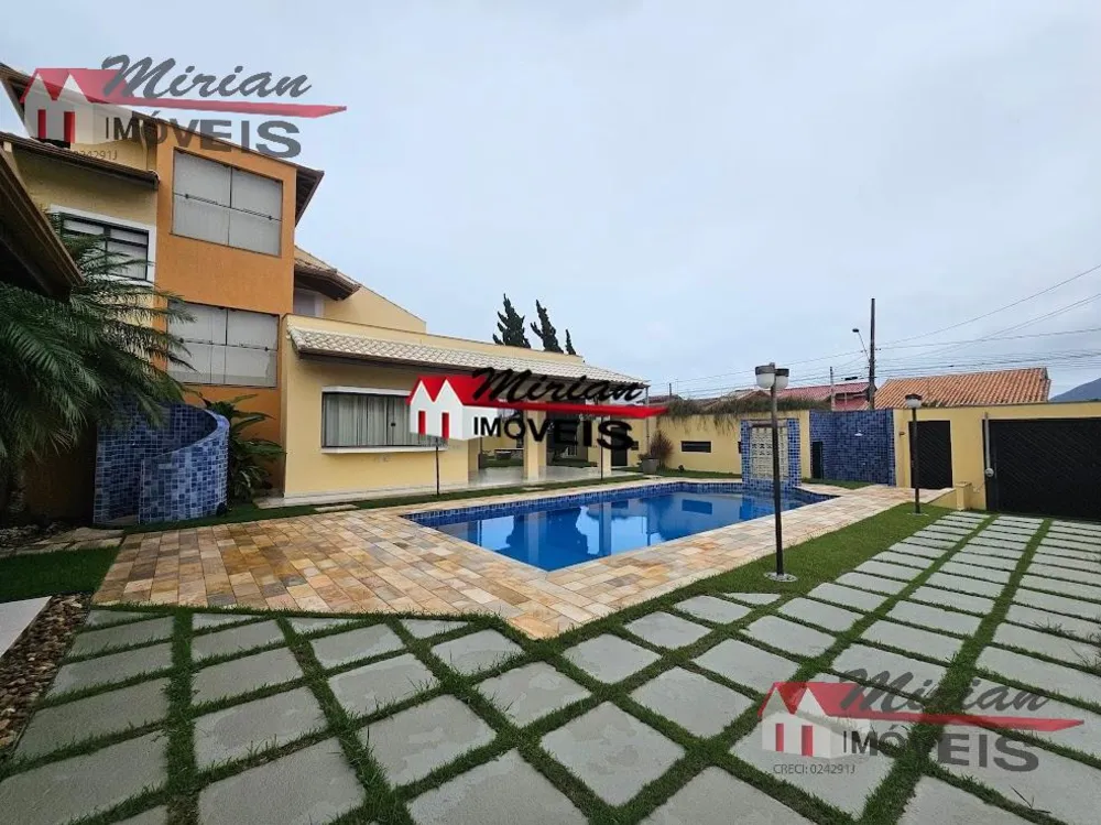 Casa, 4 quartos, 576 m² - Foto 1