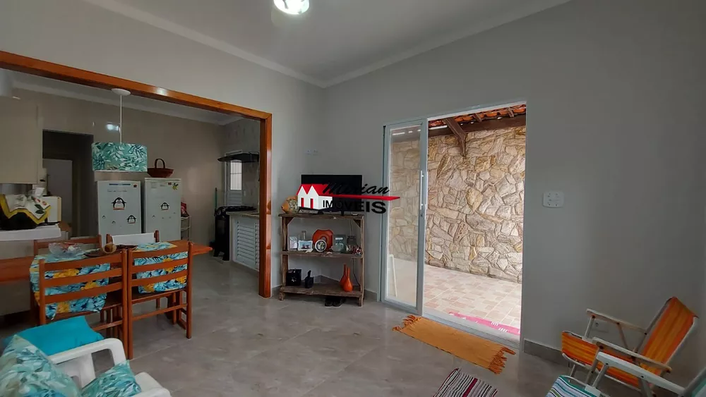 Casa à venda com 2 quartos, 84m² - Foto 4