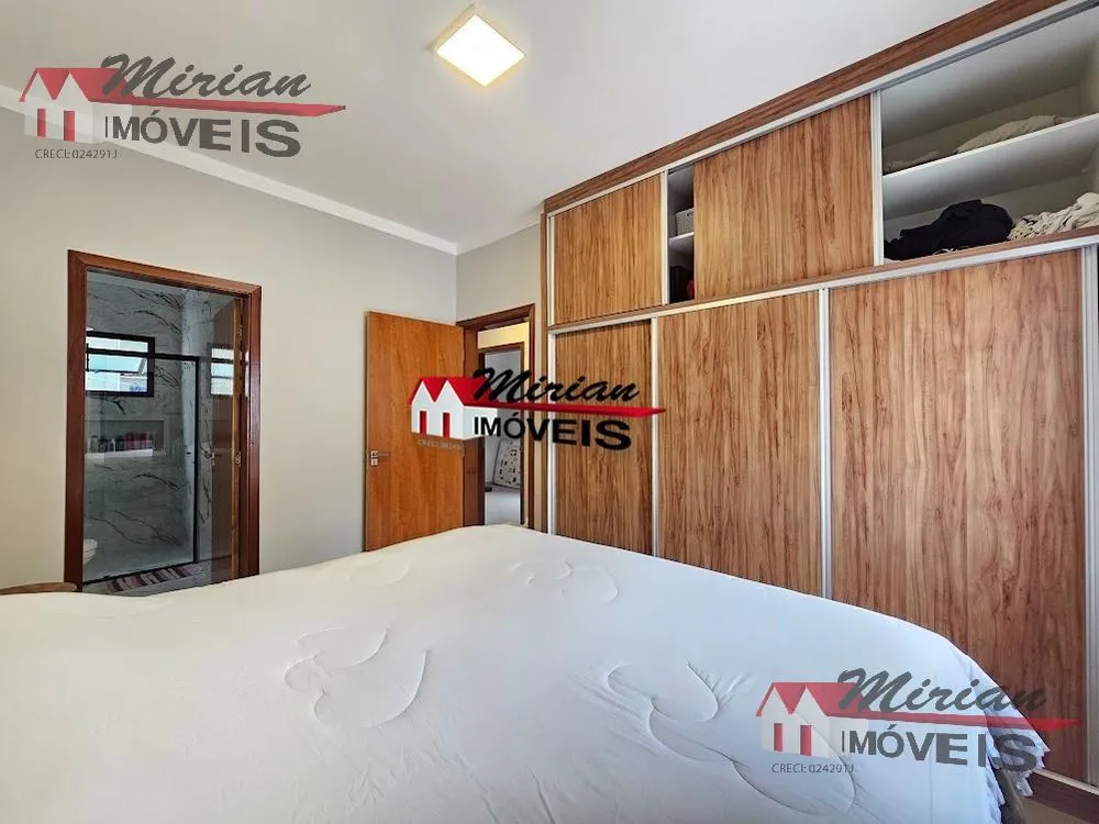 Casa, 3 quartos, 280 m² - Foto 8