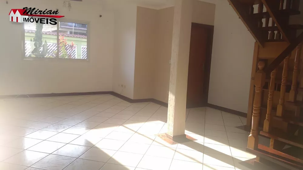 Sobrado à venda com 4 quartos, 300m² - Foto 4