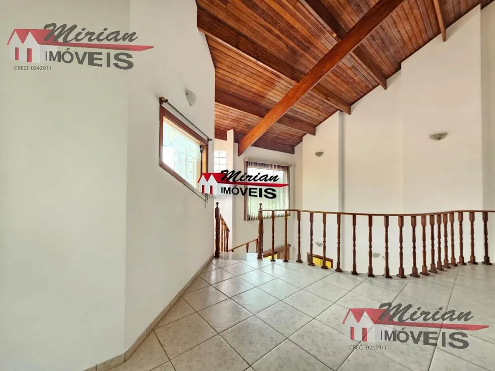 Sobrado, 3 quartos, 299 m² - Foto 8