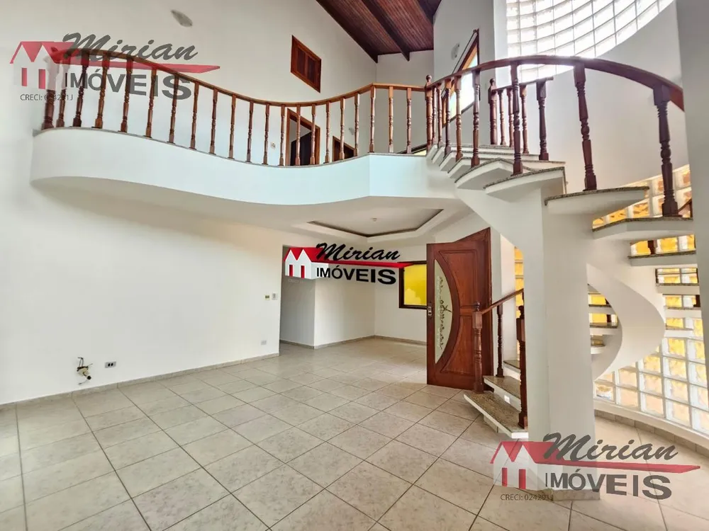 Sobrado, 3 quartos, 299 m² - Foto 5