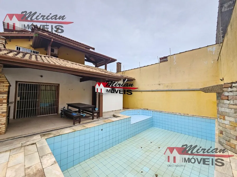 Sobrado, 3 quartos, 299 m² - Foto 4