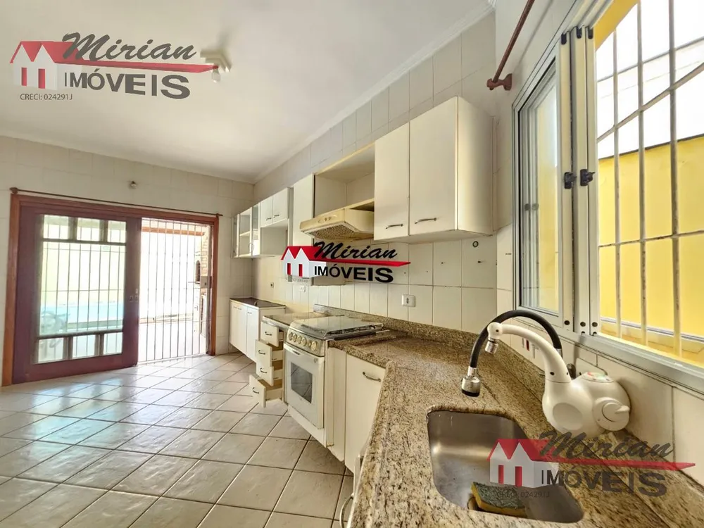 Sobrado, 3 quartos, 299 m² - Foto 7