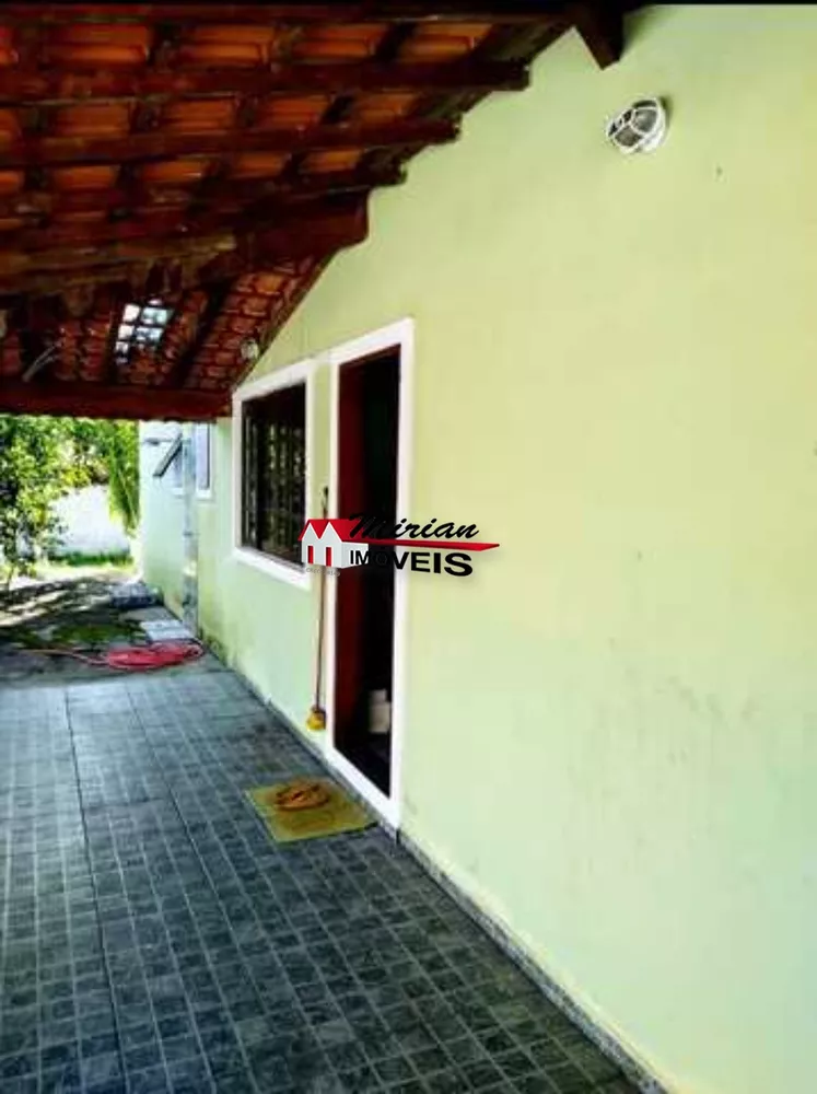 Casa de Condomínio à venda com 1 quarto, 125m² - Foto 2