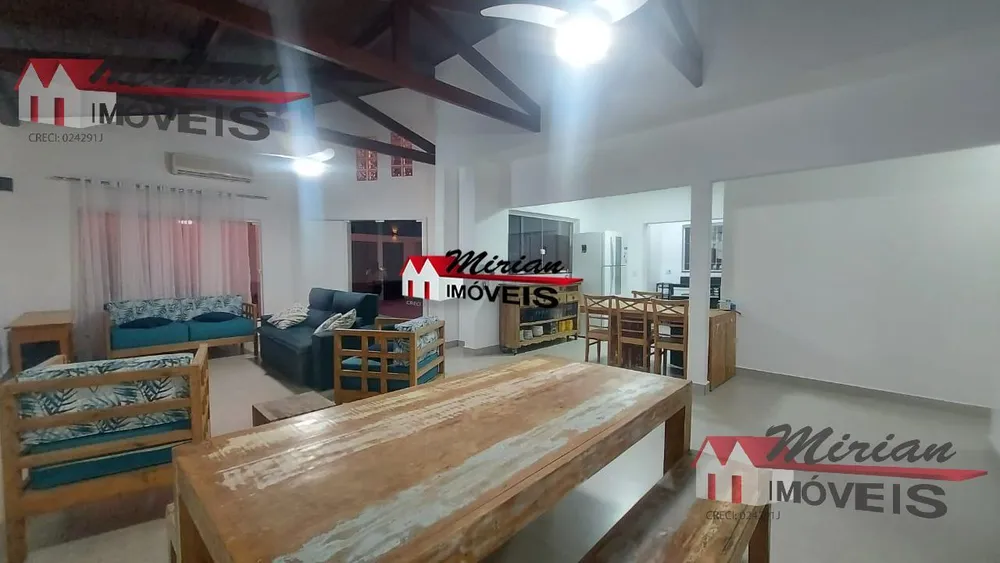 Casa, 3 quartos, 348 m² - Foto 3